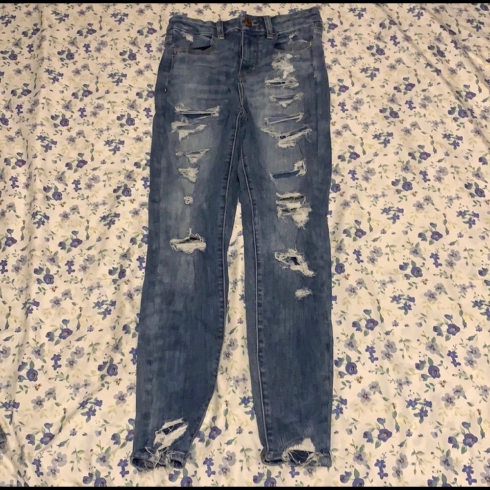 American Eagle Outfitters Curvy Jeans